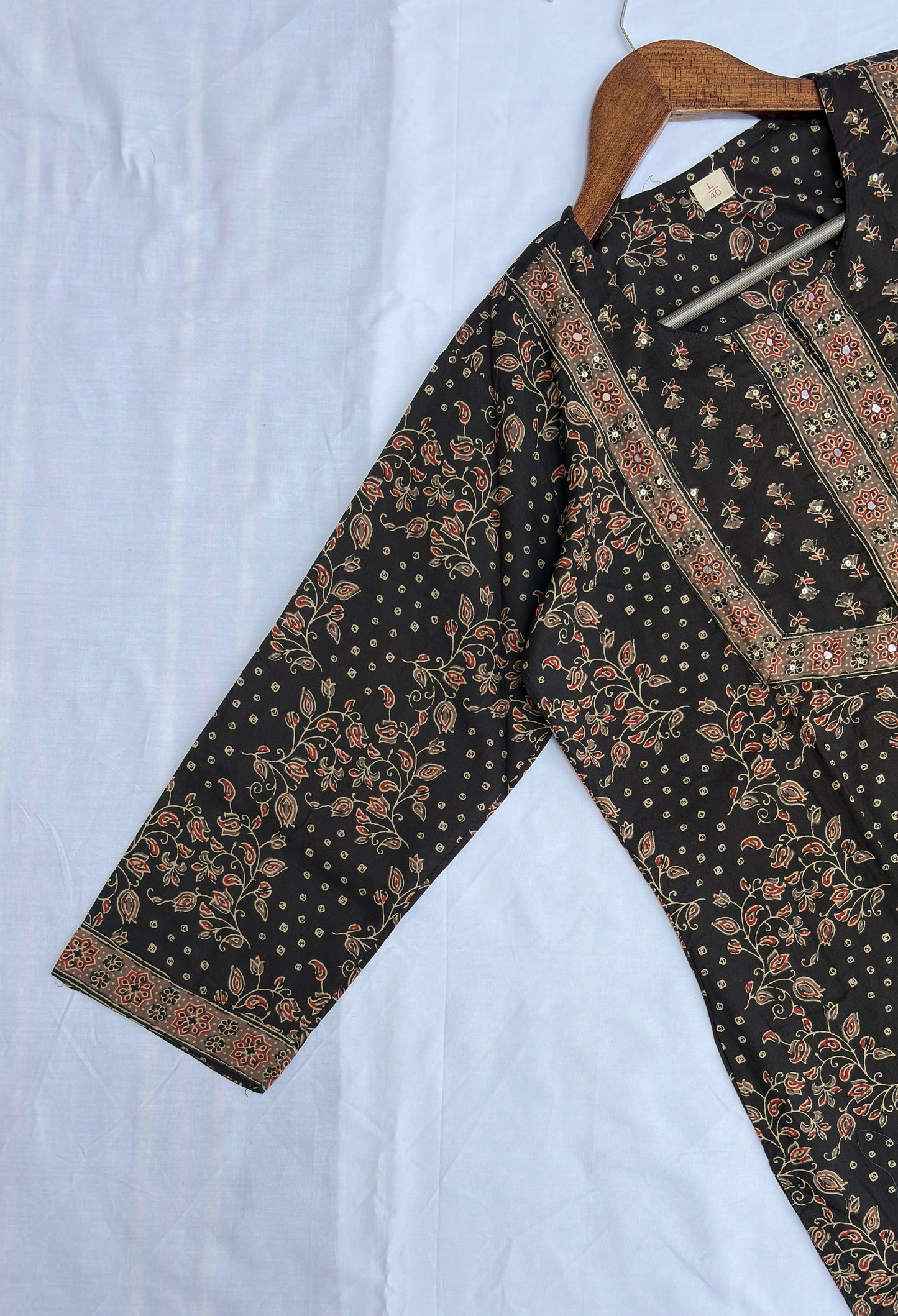 Floral Kurta set in black