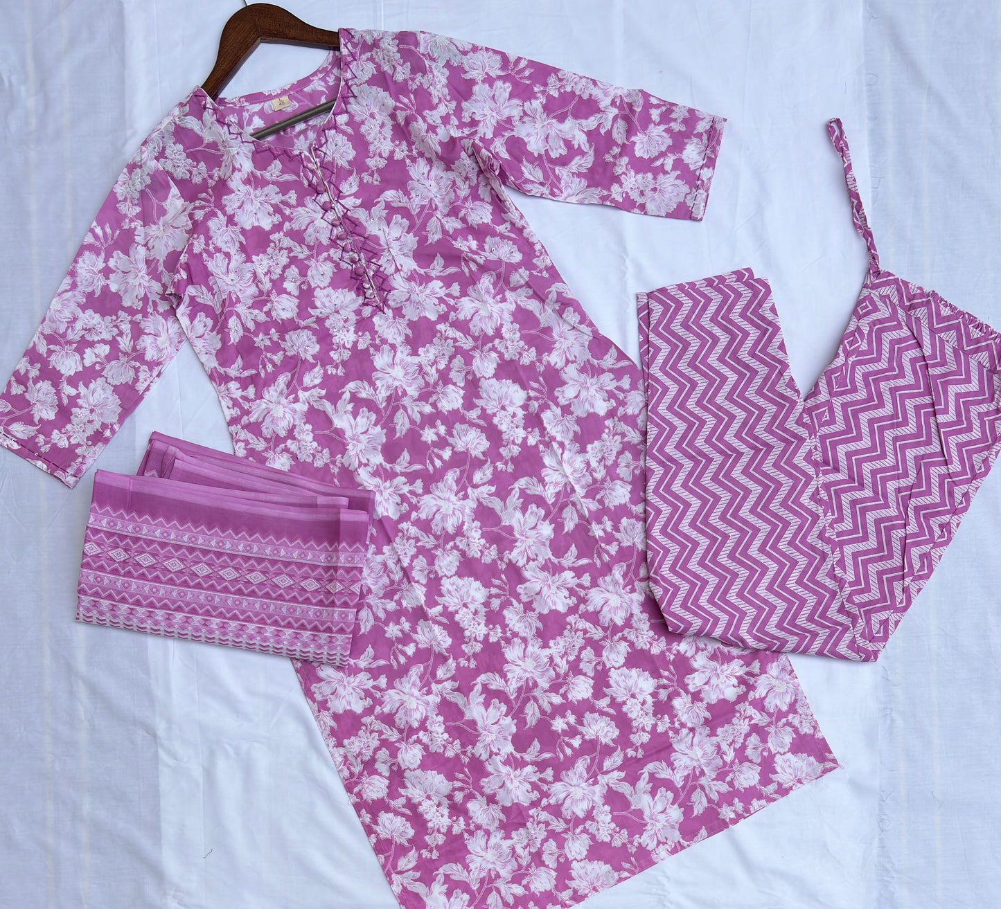 Floral Kurta set in pink