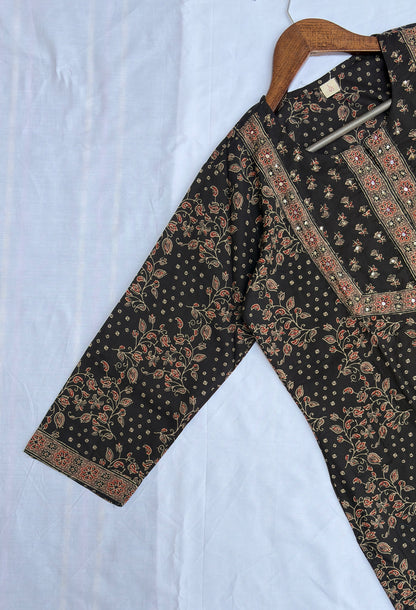Floral Kurta set in black