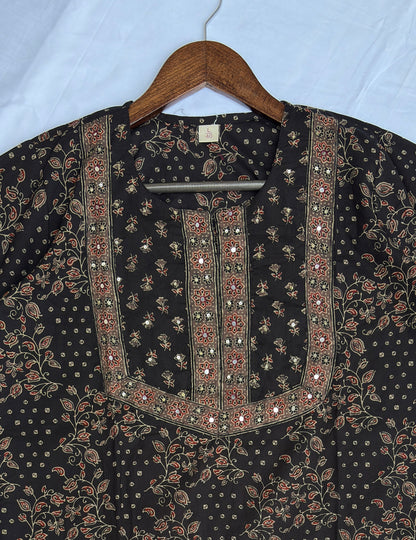 Floral Kurta set in black